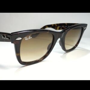Ray-Ban Tortoise Wayfare RB2140 902/51 Sunglasses with Brown Gradient Lenses